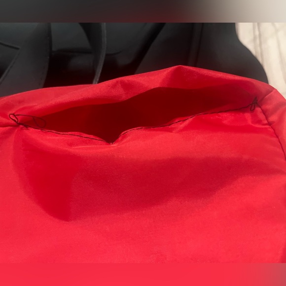 VERSACE Parfums Black & Red Tote Shoulder Bag - Picture 7 of 7